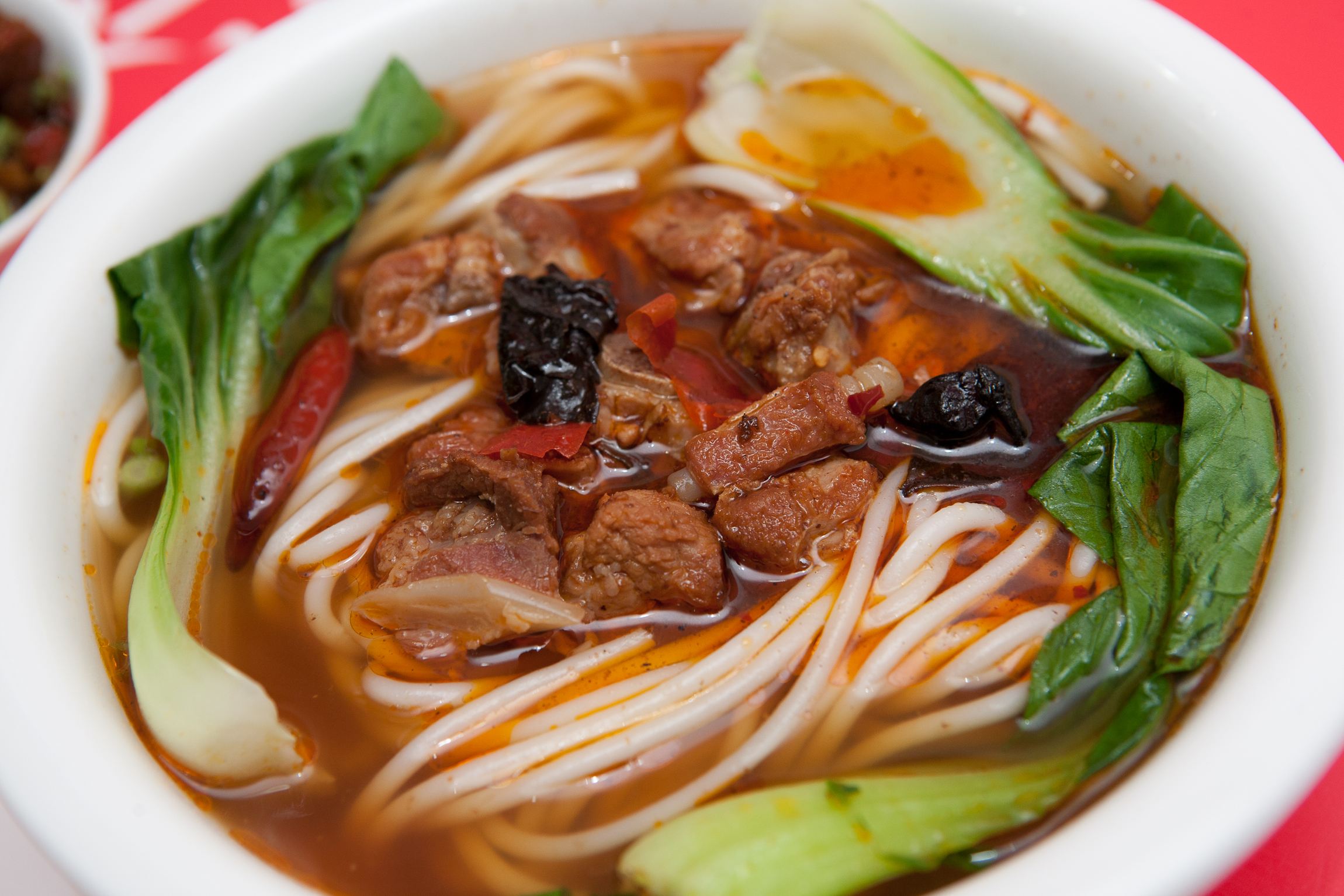 河南醬八爺調味食品有限公司|正宗黃燜雞醬料批發|廠家直供|誠招經銷商|黃燜雞醬料代加工|瓦香雞醬料批發